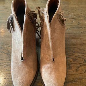 Saddle brown suede bootie